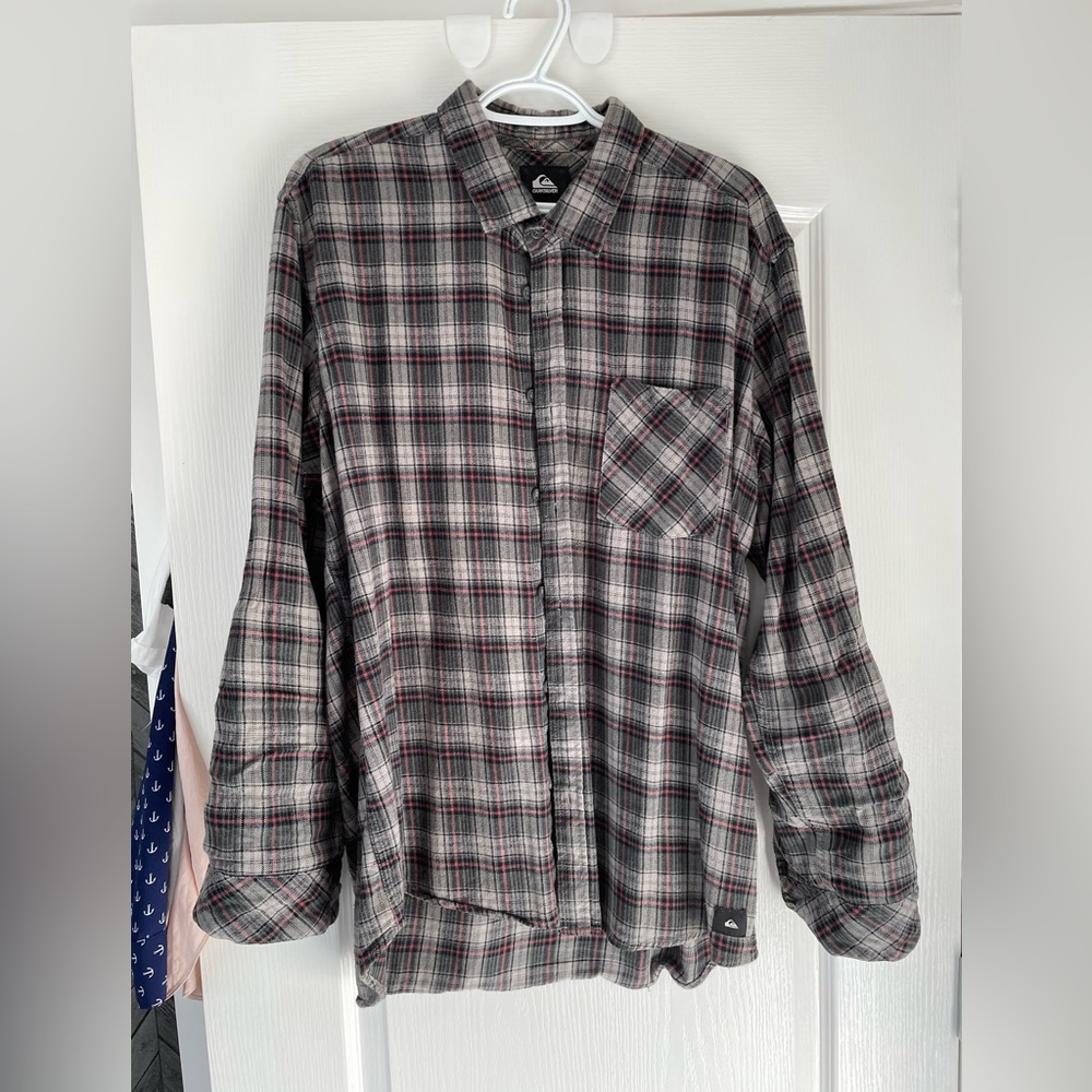 Mens Quiksilver plaid shirt - size L